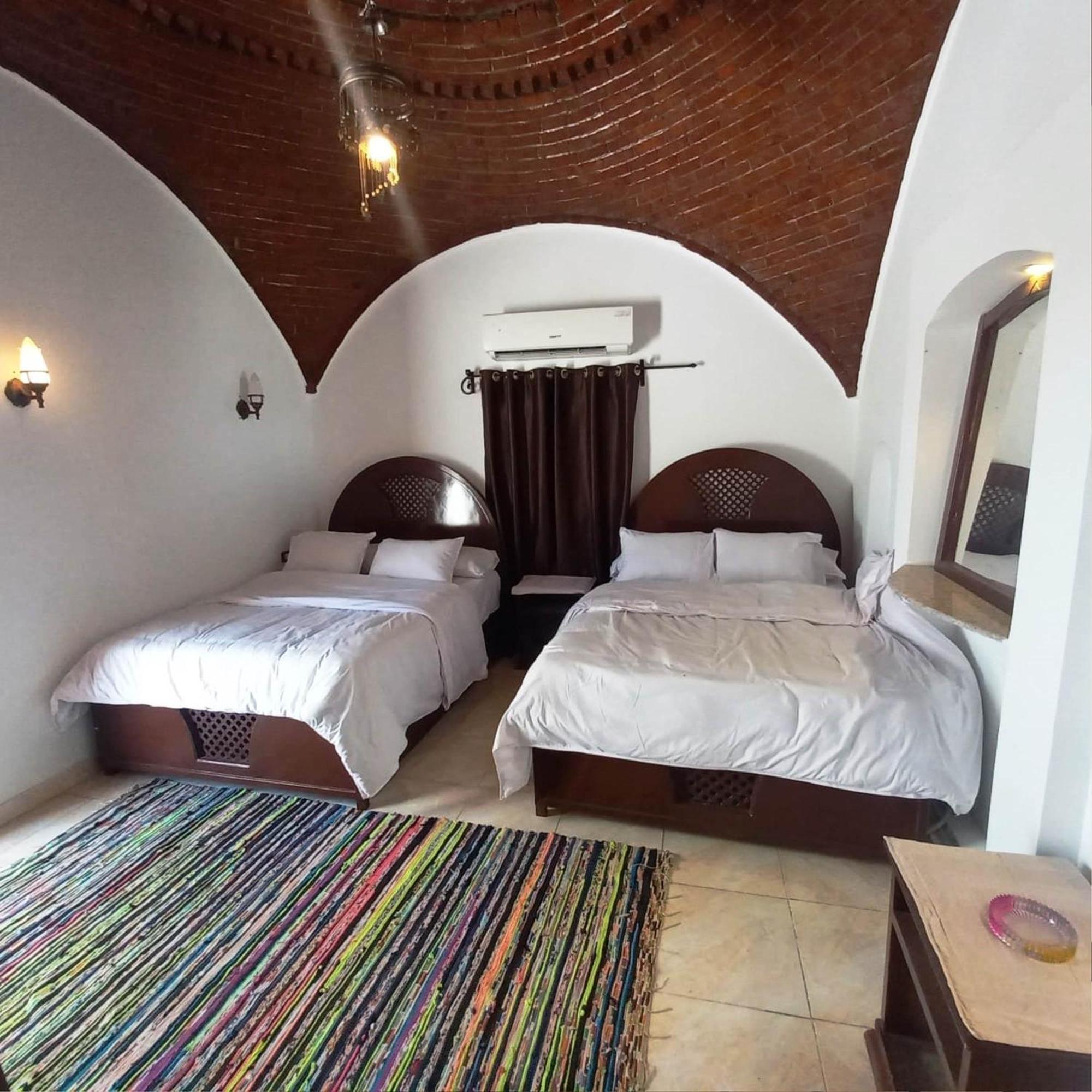 Villa Giulio Luxor Guest House Exterior photo